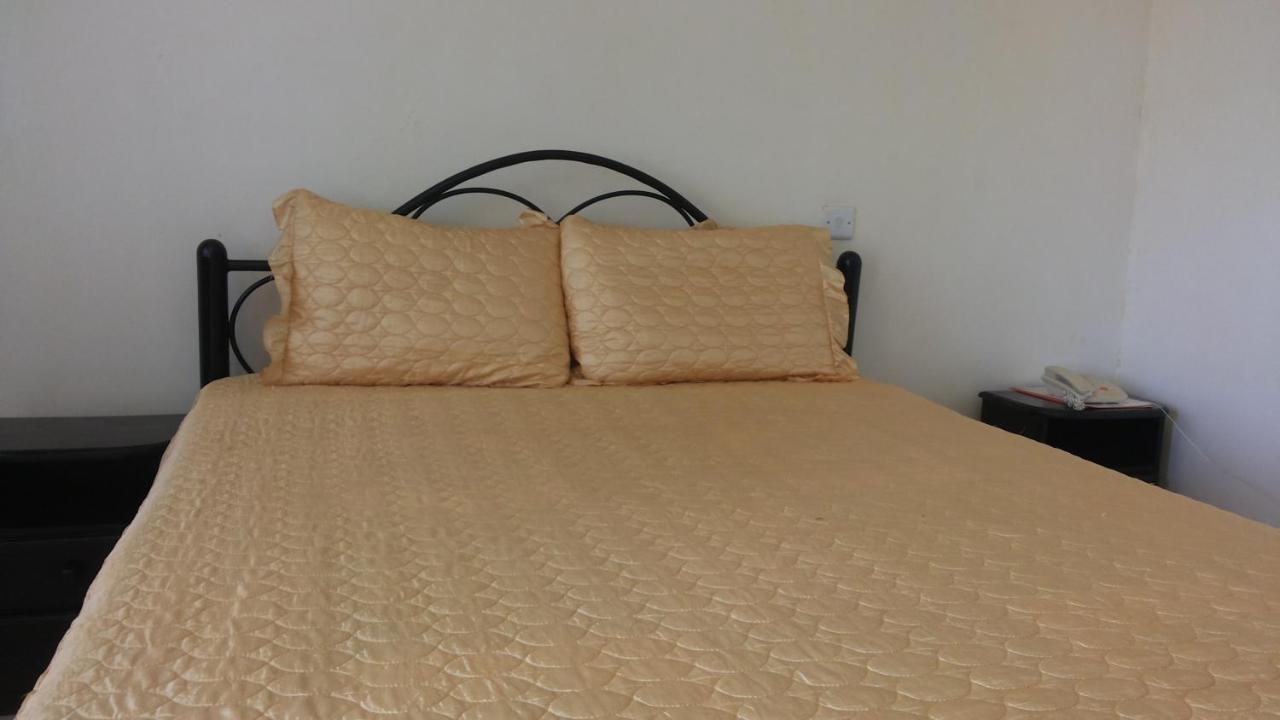 Westcliff Hotel Lira Kültér fotó