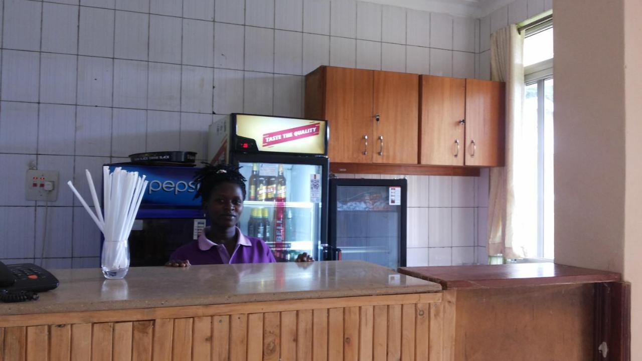 Westcliff Hotel Lira Kültér fotó