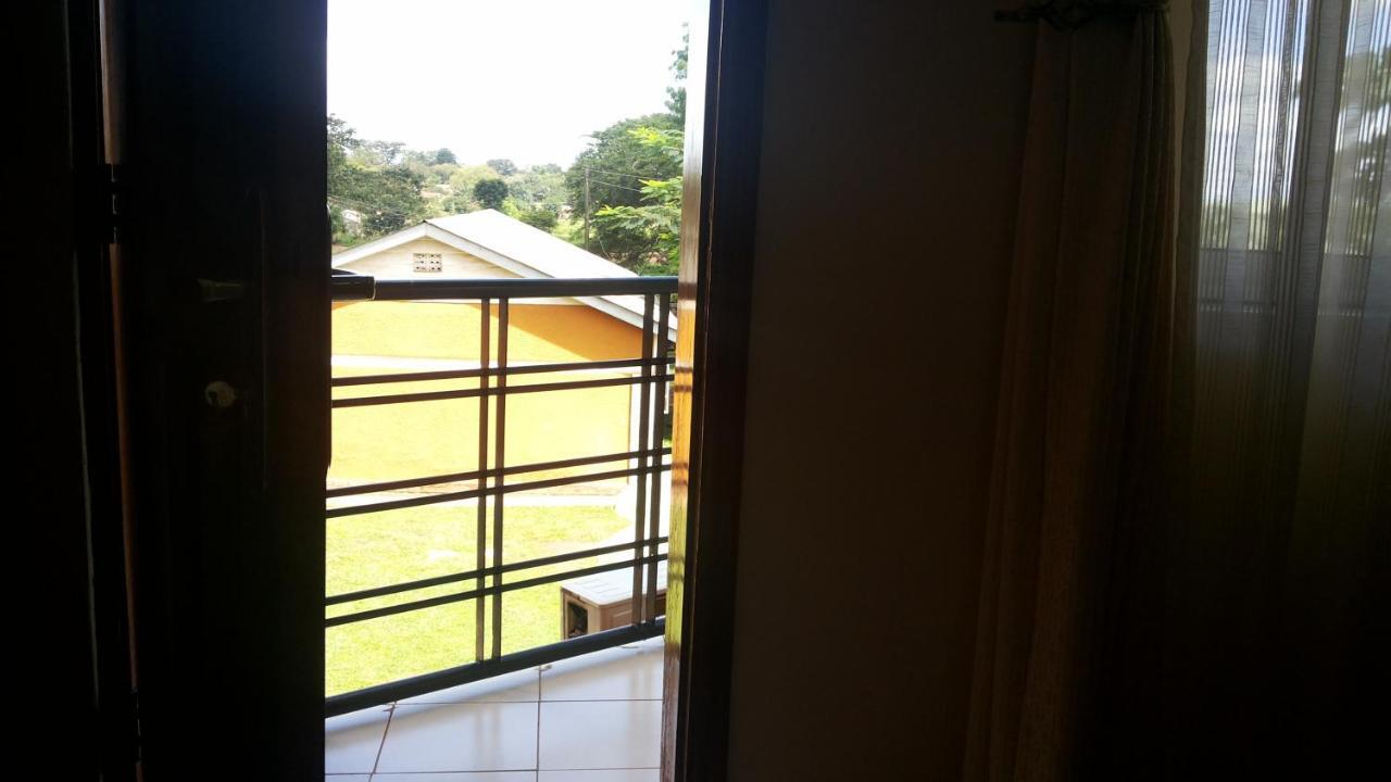 Westcliff Hotel Lira Kültér fotó