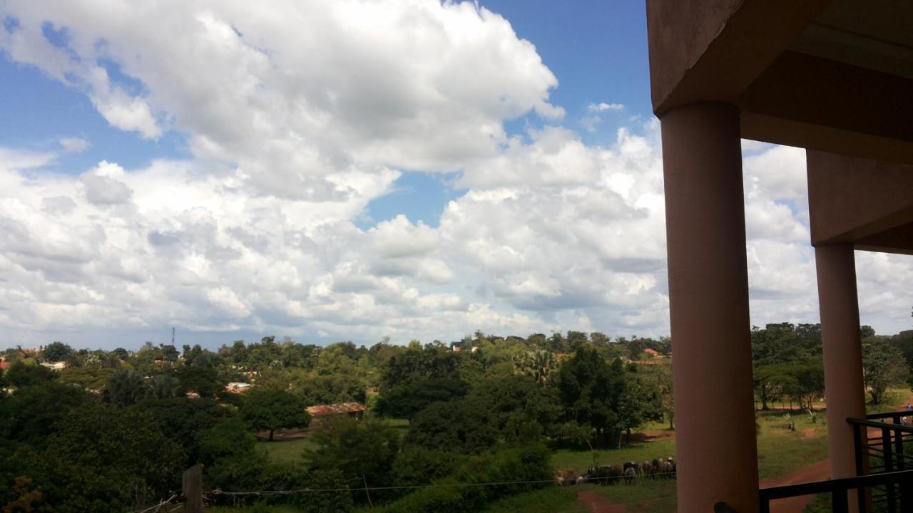 Westcliff Hotel Lira Kültér fotó
